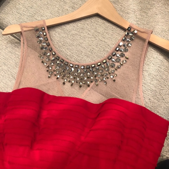 BCBGMAXAZRIA red dress size 6 - Picture 3 of 7